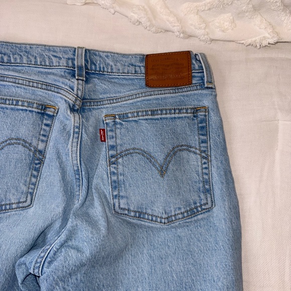 Levi’s Wedgie Light Blue Denim Jeans, 27 - Picture 9 of 10
